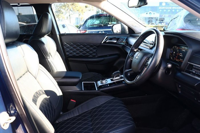 2021 Mitsubishi Outlander Exceed