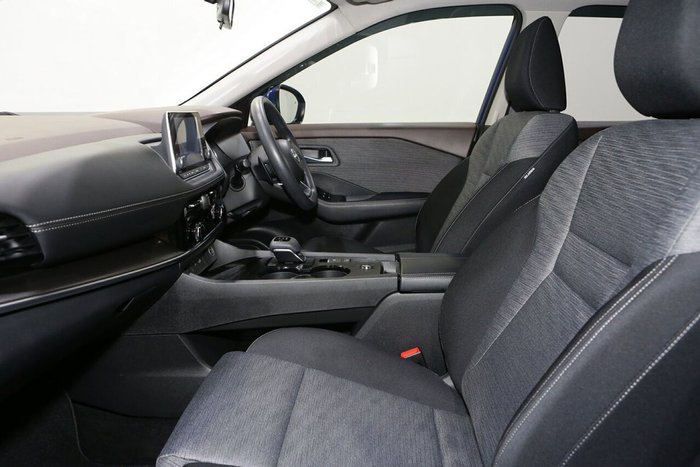 2024 Nissan X-TRAIL ST