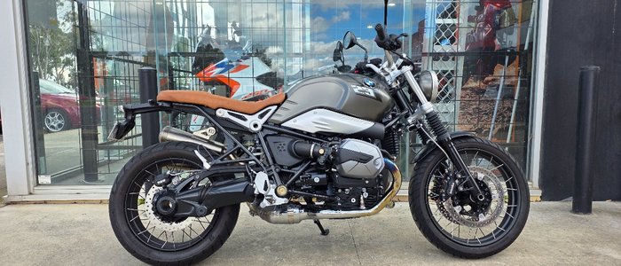 2024 BMW Motorrad R NINE T BROWN