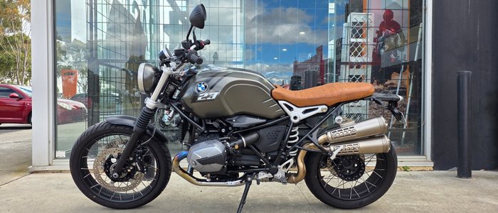 2024 BMW Motorrad R NINE T BROWN