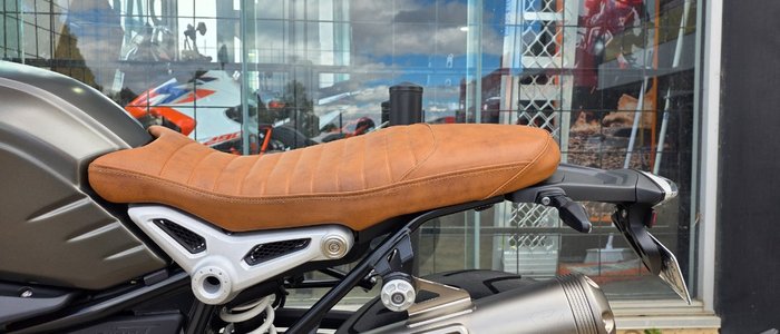 2024 BMW Motorrad R NINE T BROWN