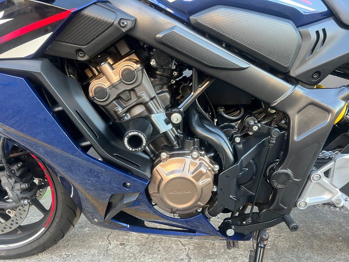 2022 Honda CBR650R BLUE