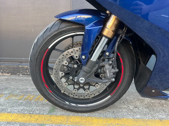 2022 Honda CBR650R BLUE