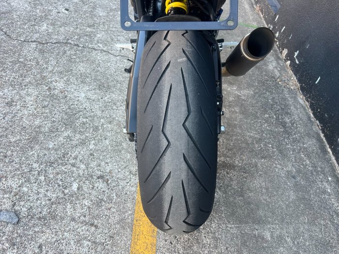 2022 Honda CBR650R BLUE