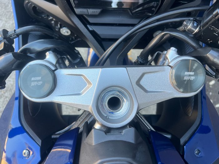 2022 Honda CBR650R BLUE