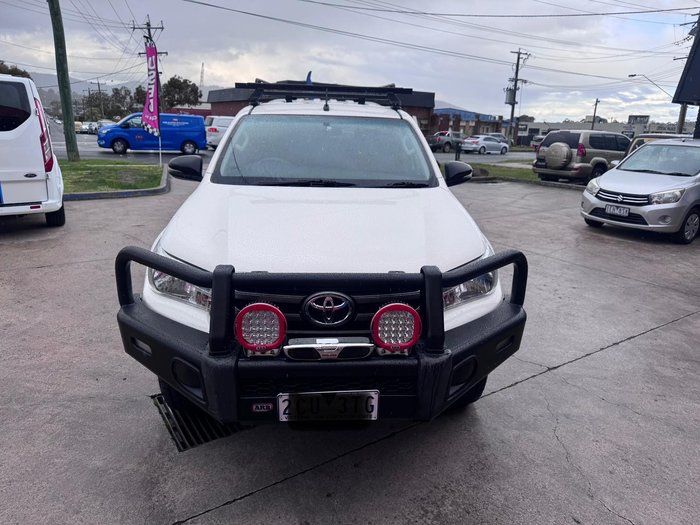 2017 Toyota Hilux SR GUN126R 4X4 Dual Range Glacier White