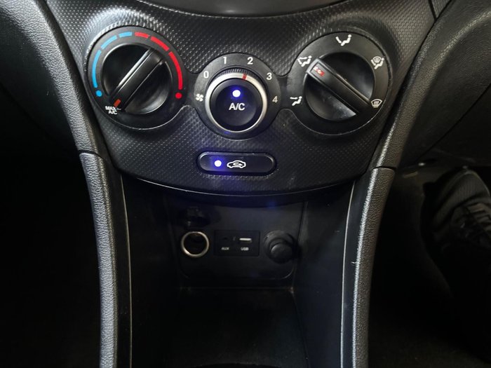2019 Hyundai Accent Sport RB6 MY19 Chalk White