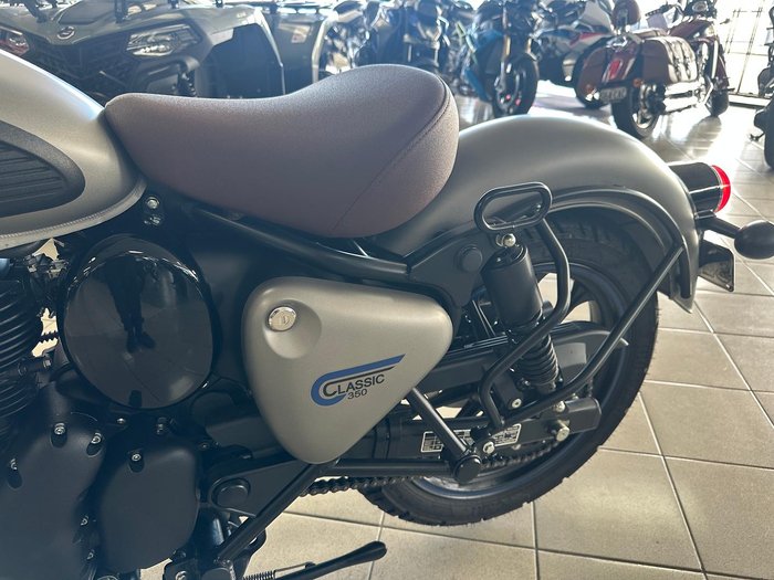 2023 Royal Enfield Classic 350 Dark Classic 350 Grey