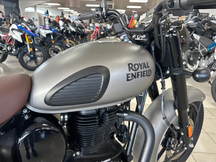 2023 Royal Enfield Classic 350 Dark Classic 350 Grey