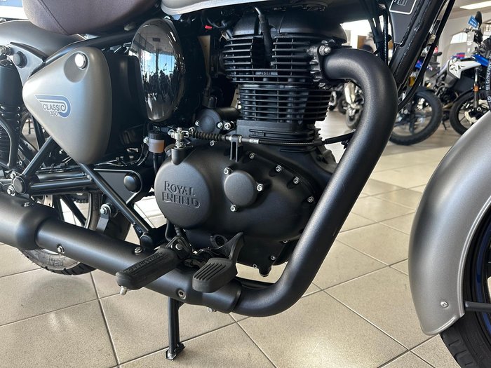 2023 Royal Enfield Classic 350 Dark Classic 350 Grey