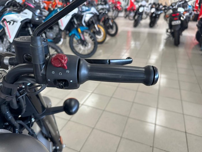2023 Royal Enfield Classic 350 Dark Classic 350 Grey
