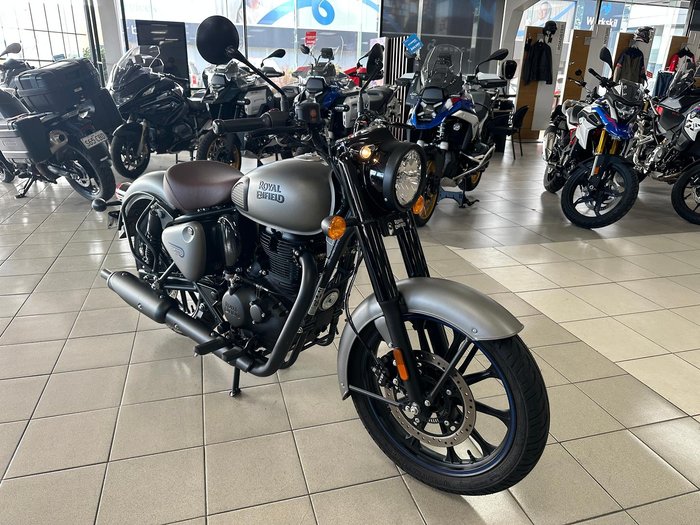 2023 Royal Enfield Classic 350 Dark Classic 350 Grey