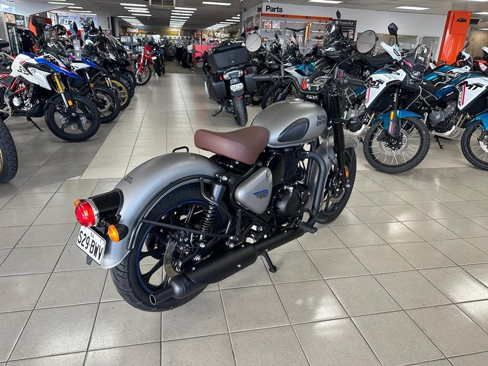 2023 Royal Enfield Classic 350 Dark Classic 350 Grey