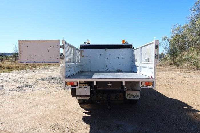 2015 Hino 300 Series 917 X Long
