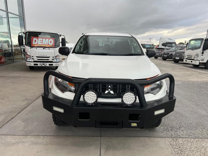 2017 Mitsubishi Triton GLX MQ MY17 4X4 Dual Range White