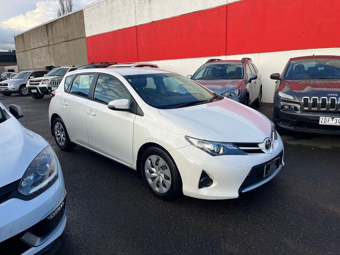 2013 Toyota Corolla Ascent
