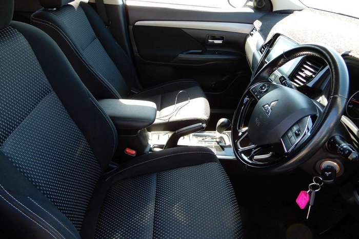 2017 Mitsubishi Outlander LS ZK MY17