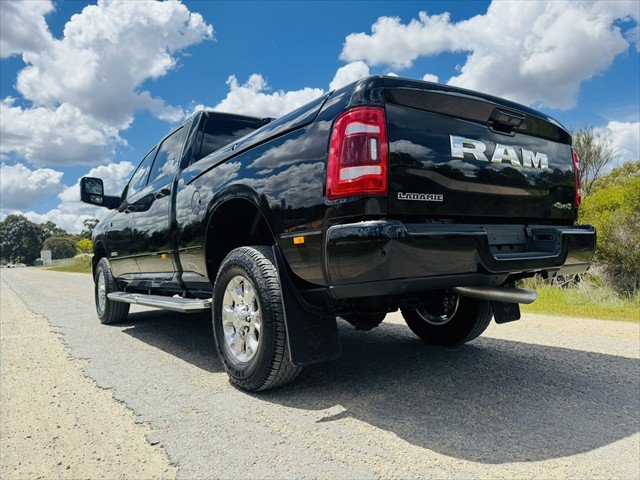 2024 RAM 2500 Laramie Rambox