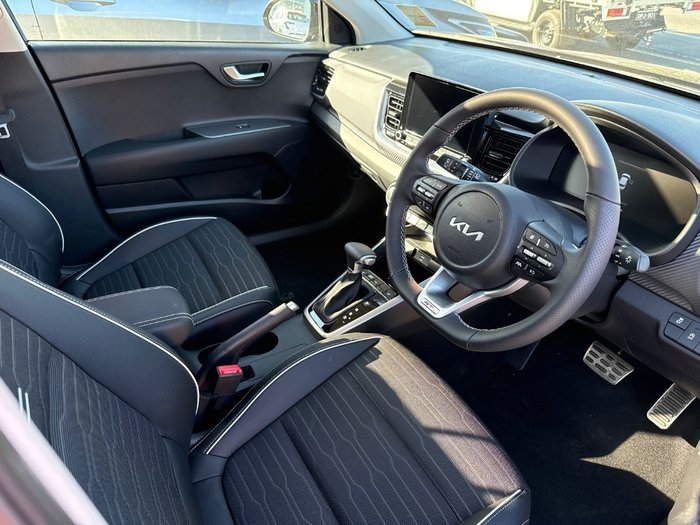 2025 KIA STONIC GT-LINE