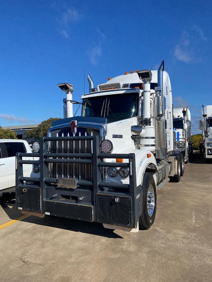 2018 Kenworth T409 Sar 1 White
