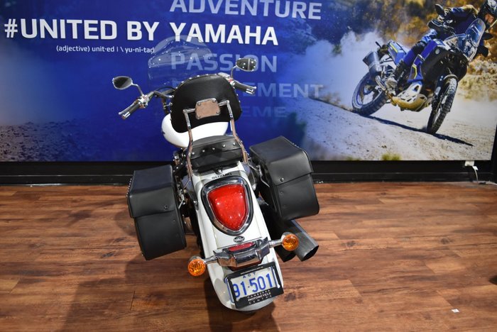 2013 Suzuki VL800T (BOULEVARD C50T) White