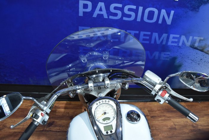 2013 Suzuki VL800T (BOULEVARD C50T) White