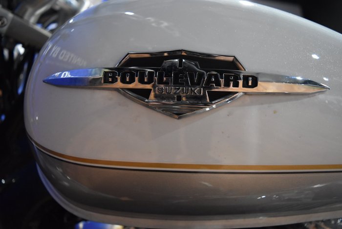 2013 Suzuki VL800T (BOULEVARD C50T) White