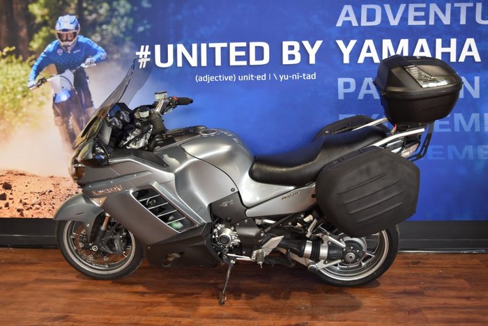 2008 Kawasaki 1400 GTR Silver