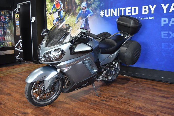 2008 Kawasaki 1400 GTR Silver