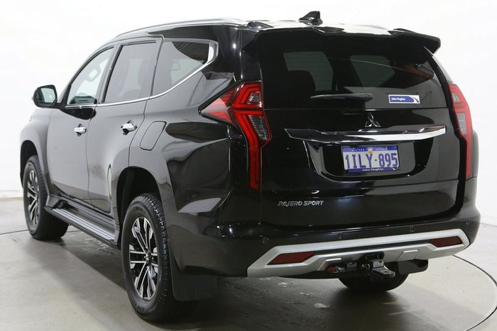 2022 Mitsubishi Pajero Sport Exceed