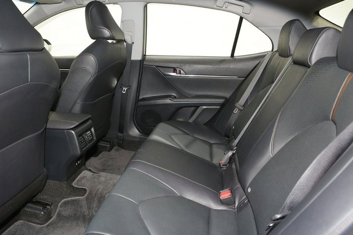 2019 Toyota Camry SL