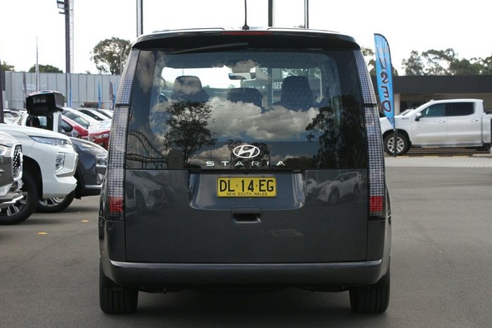 2024 Hyundai STARIA
