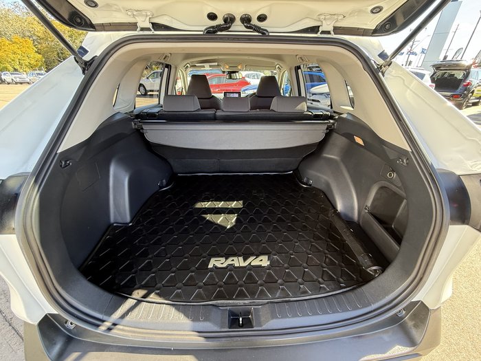 2020 Toyota RAV4 GXL