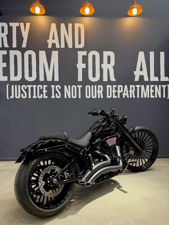 2025 Harley-Davidson Breakout 117 (FXBR) Softail Black