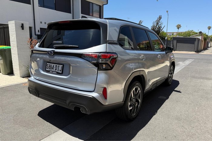 2025 Subaru Forester Touring