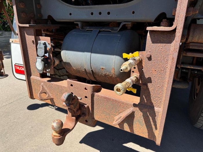 2020 Scania P Series P280 WHITE