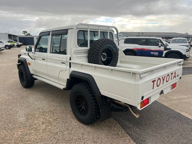 2025 Toyota Landcruiser Military
