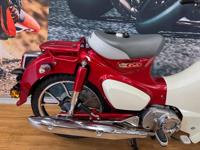 2021 Honda SUPER CUB C125 RED