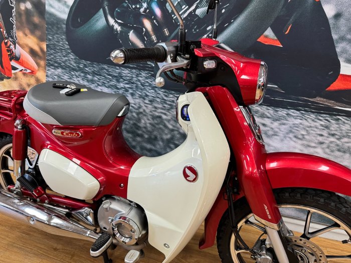 2021 Honda SUPER CUB C125 RED