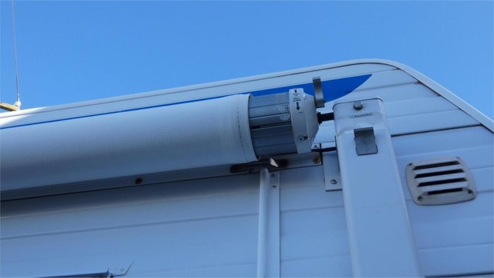 2006 Millard Endeavour Ii White