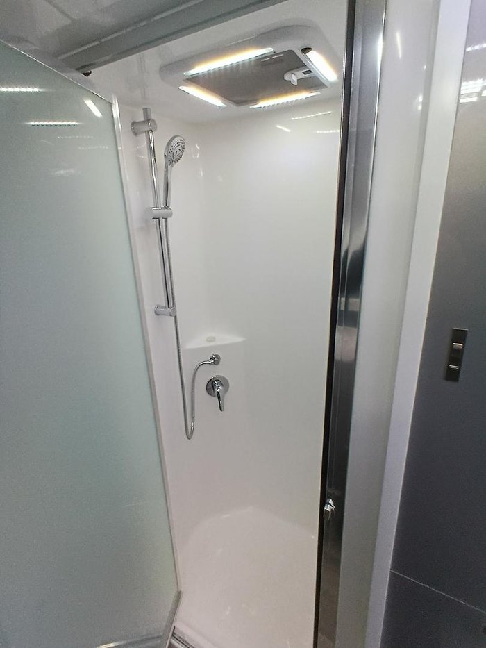 2025 Red Centre Kimberley Plus 216 Large Ensuite