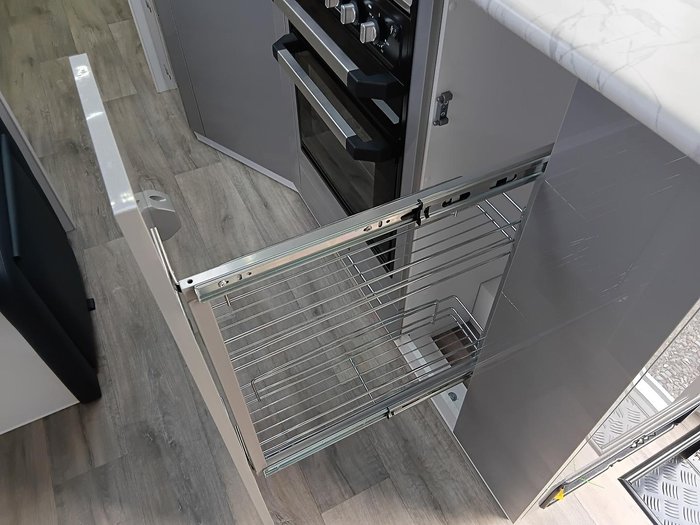 2025 Red Centre Kimberley Plus 216 Large Ensuite