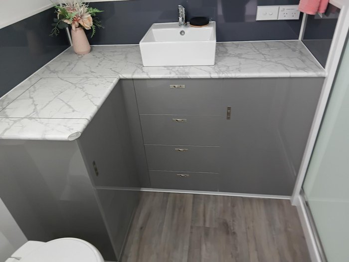 2025 Red Centre Kimberley Plus 216 Large Ensuite