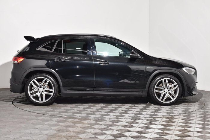 2022 Mercedes-Benz GLA-Class GLA35 AMG