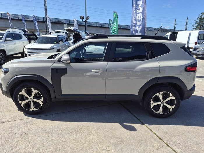 2025 Renault Duster Techno