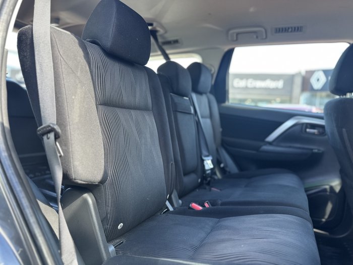 2021 Mitsubishi Pajero Sport GLX