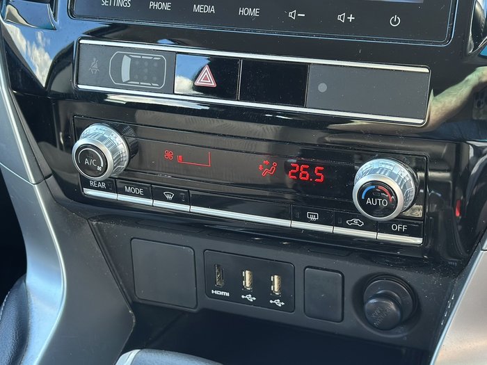 2021 Mitsubishi Pajero Sport GLX