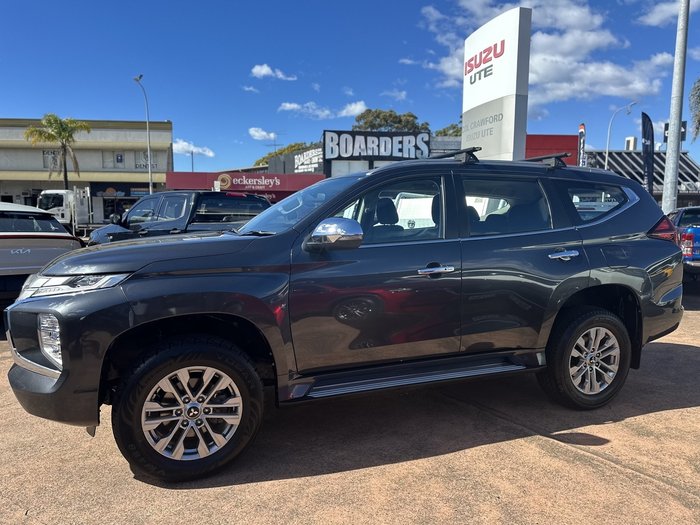 2021 Mitsubishi Pajero Sport GLX