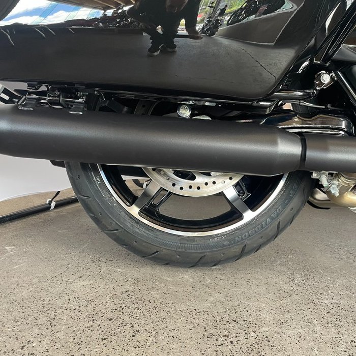 2025 Harley-davidson FLTRX ROAD GLIDE (117) Vivid Black