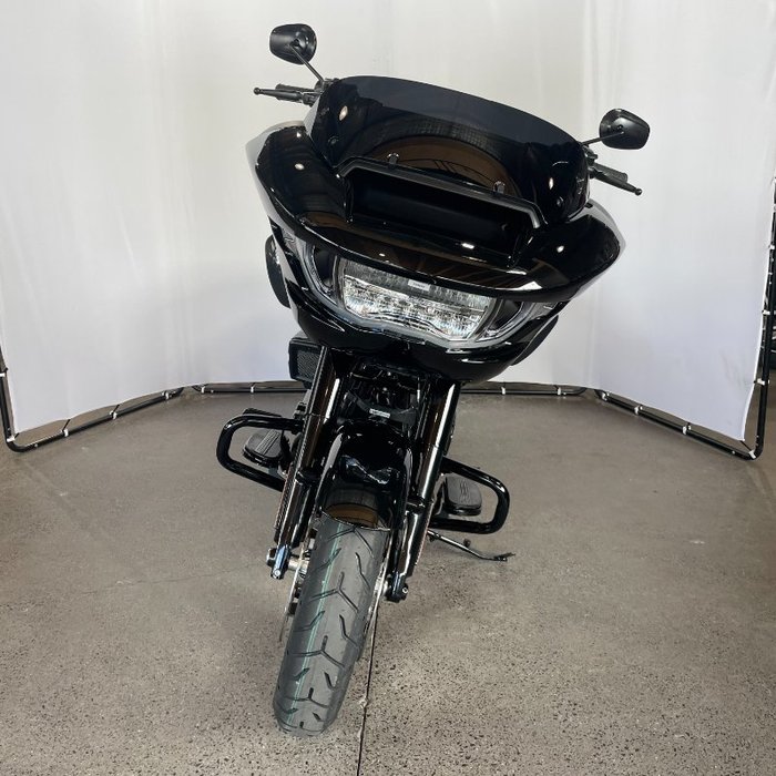 2025 Harley-davidson FLTRX ROAD GLIDE (117) Vivid Black